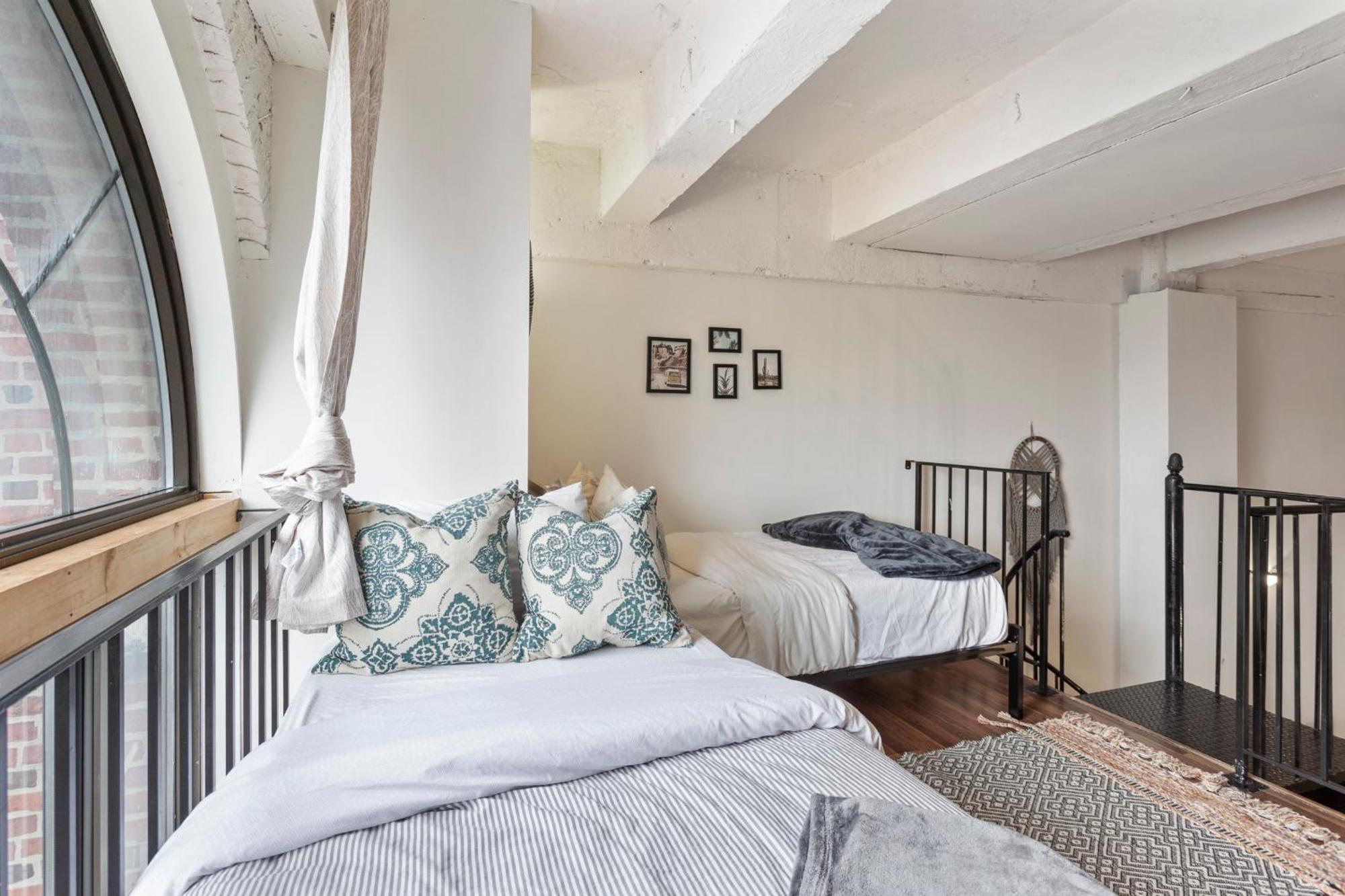 Sleeps 4! 2Br, Gym, Free Parking, Close To Major Attractions Philadelphia Exterior foto