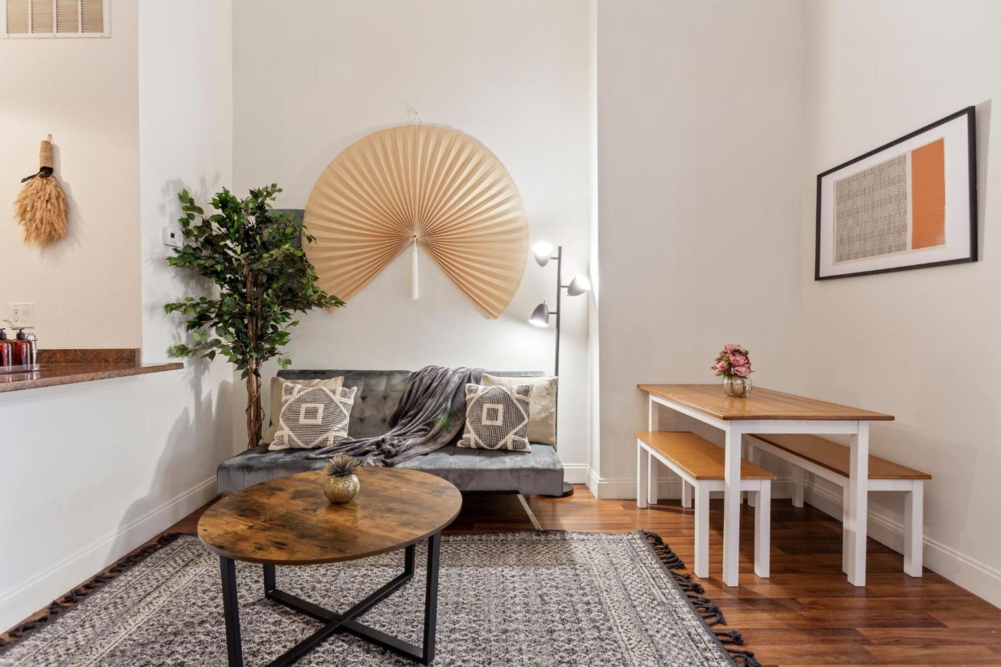 Sleeps 4! 2Br, Gym, Free Parking, Close To Major Attractions Philadelphia Exterior foto