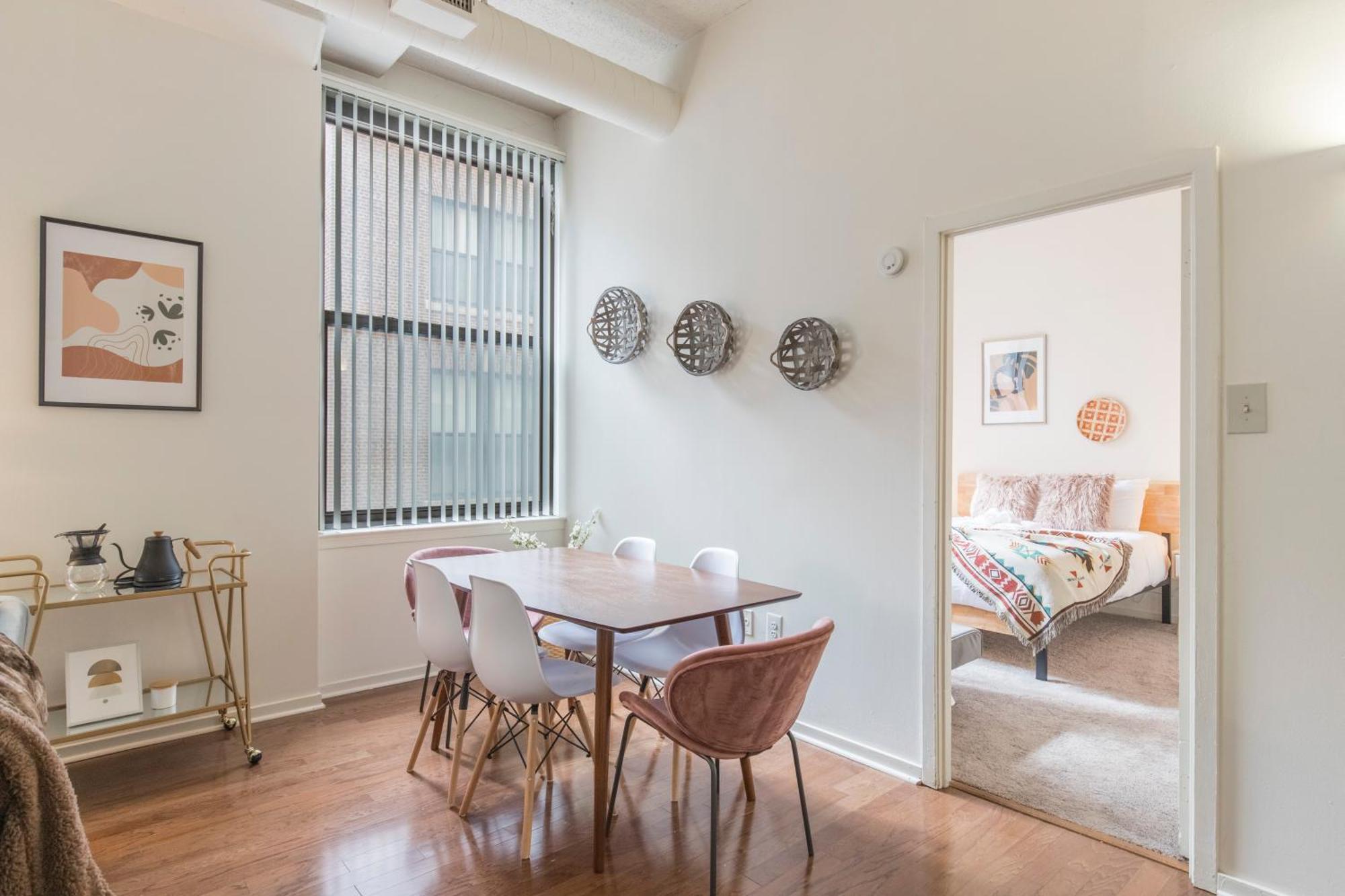 Sleeps 4! 2Br, Gym, Free Parking, Close To Major Attractions Philadelphia Exterior foto